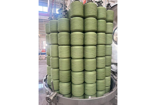 Dyed sewing thread